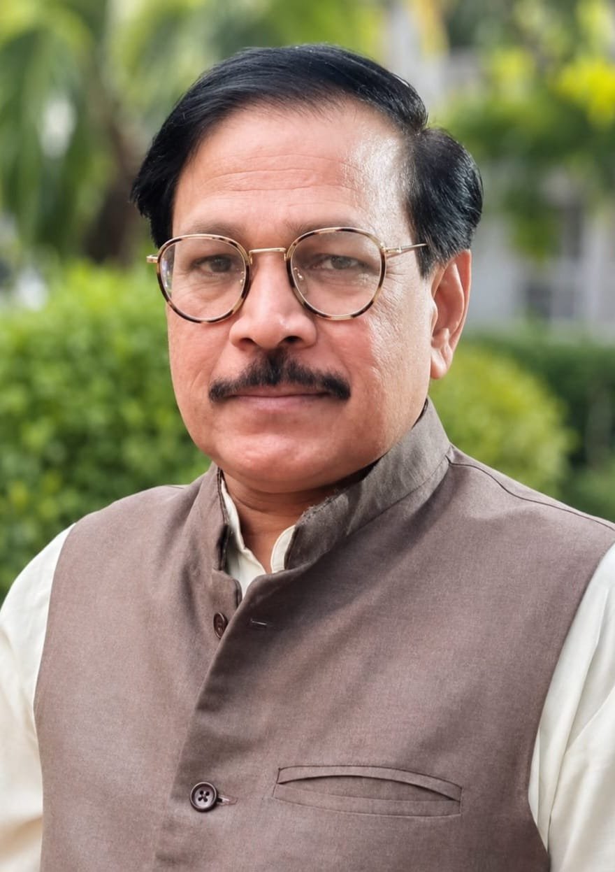 Dr. Surat Karan
